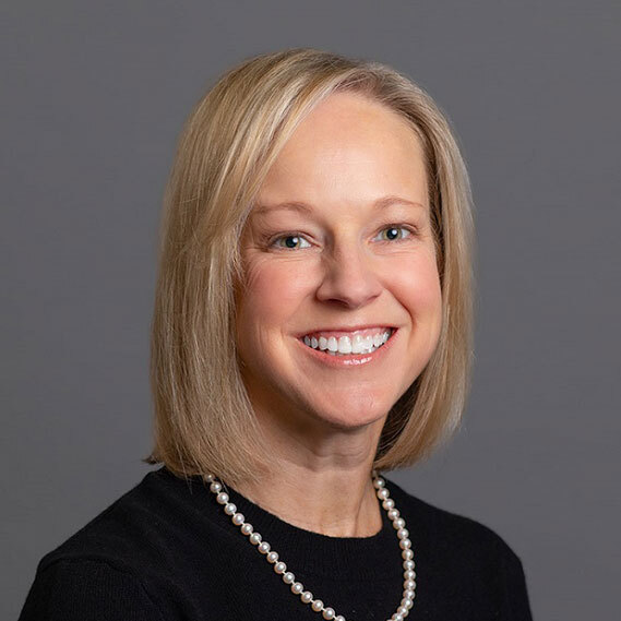 Headshot Photo of Jennifer H Callans, DMD